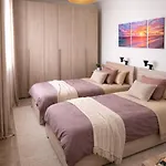 Apartamento Spacious 3br Close To Marsascala Promenade