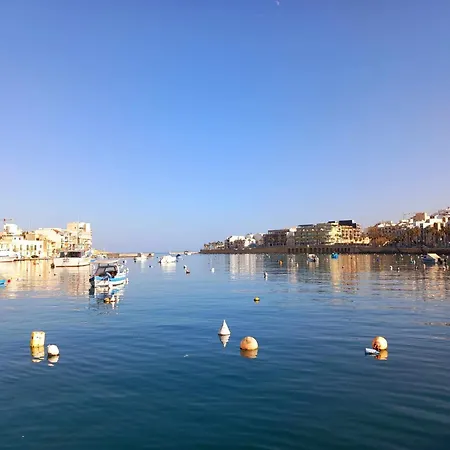 Spacious 3br Close To Marsascala Promenade شقة *