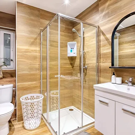 Large, 3 Bedroom In Marsascala Apartman Marsaskala