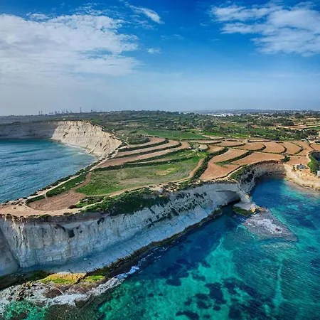 Spacious 3br Close To Marsascala Promenade Appartamento *