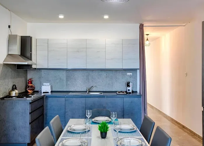 Spacious 3br Close To Marsascala Promenade Appartamento *