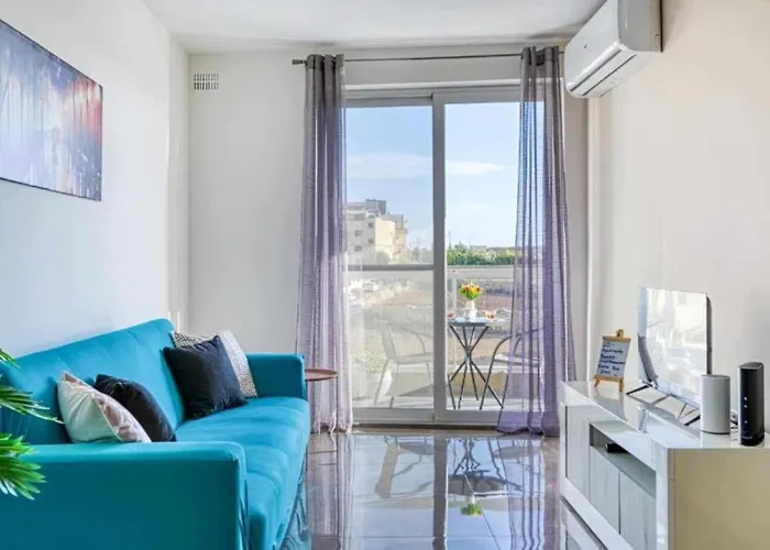 Spacious 3br Close To Marsascala Promenade Apartament *