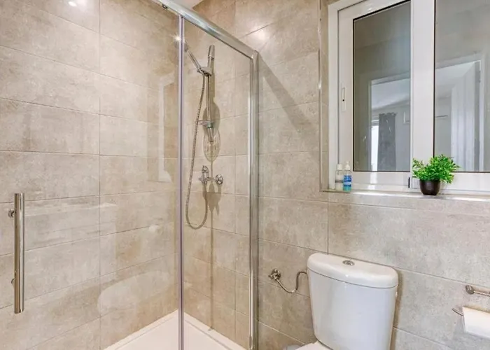 Apartament Spacious 3br Close To Marsascala Promenade *